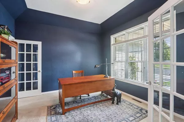 1005 Warrior Court, Waunakee, WI 53597