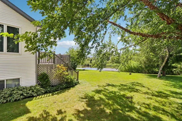 1104 N Fairbrook Drive, Waunakee, WI 53597
