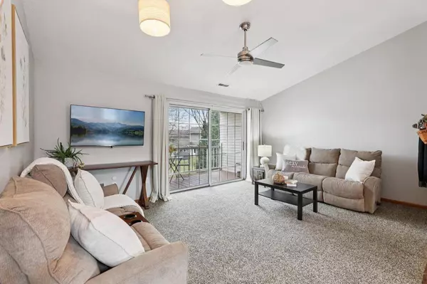 275 Kearney Way, Waunakee, WI 53597