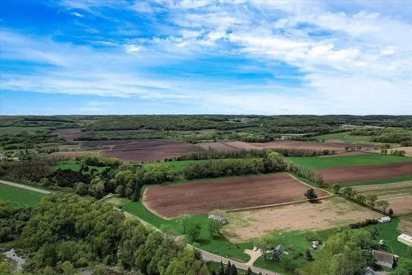 N1883 Highway 113, Lodi, WI 53555