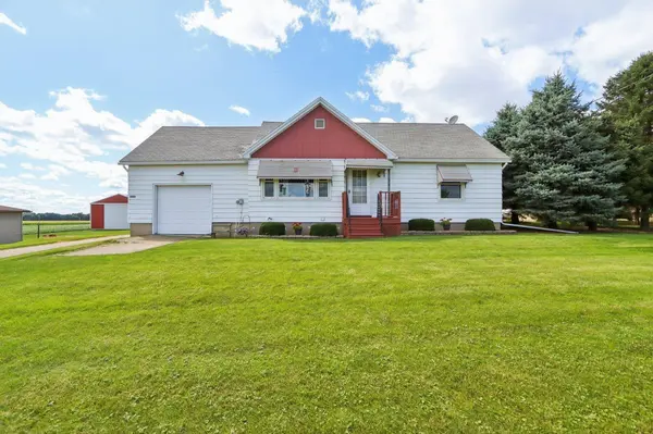 6889 and 6897 North Towne Road, Deforest, WI 53532