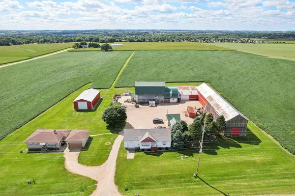6889 and 6897 North Towne Road, Deforest, WI 53532