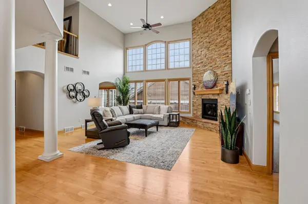 1252 Dartmouth Drive, Waunakee, WI 53597