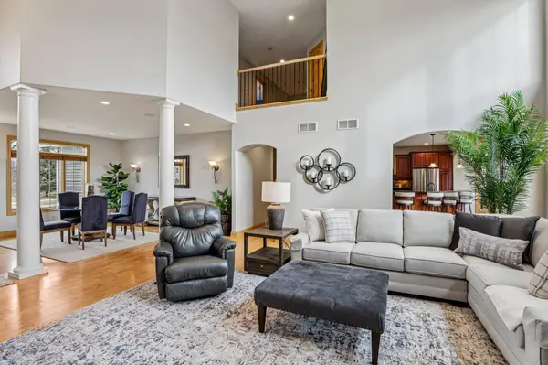 1252 Dartmouth Drive, Waunakee, WI 53597