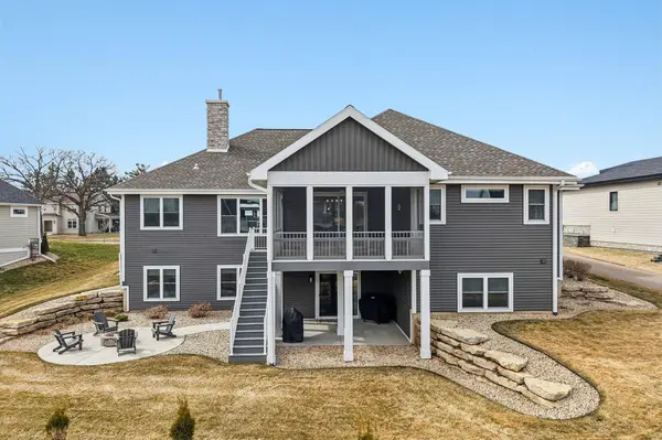 1208 Thistle Dew Lane, Waunakee, WI 53597