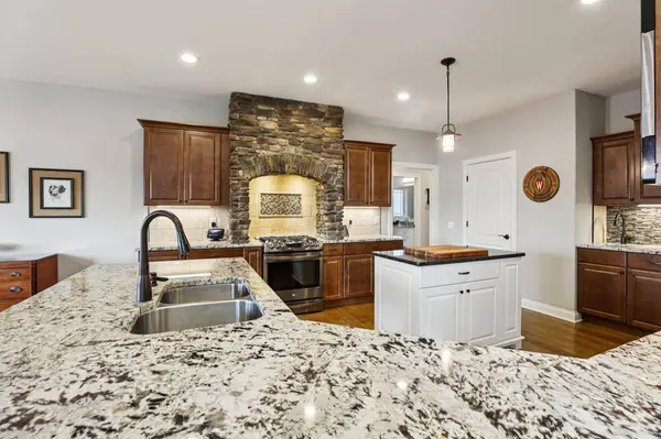 1051 Water Wheel Drive, Waunakee, WI 53597