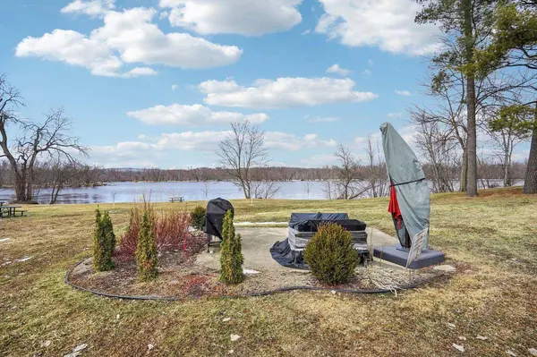 W9348-W9350 County Road V, Poynette, WI 53955