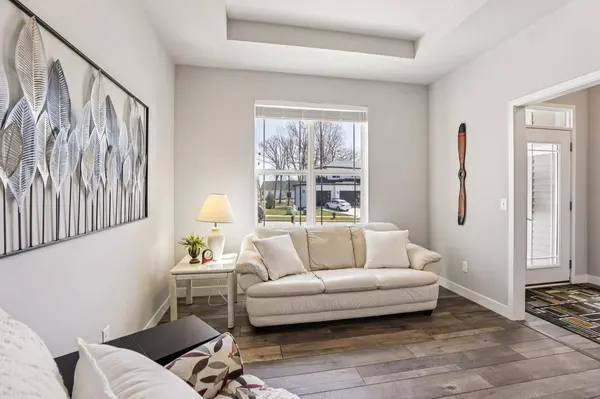 1158 Gracing Oaks Lane, Sun Prairie, WI 53590