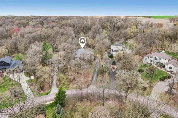 6719 Shamrock Glen Circle, Middleton, WI 53562
