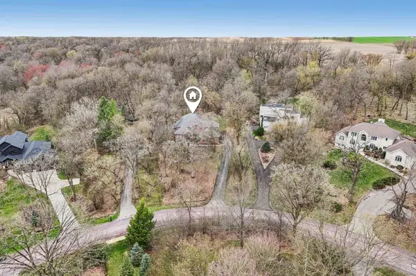 6719 Shamrock Glen Circle, Middleton, WI 53562