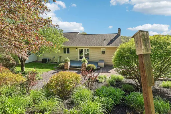 S11610 Hazelnut Road, Spring Green, WI 53588
