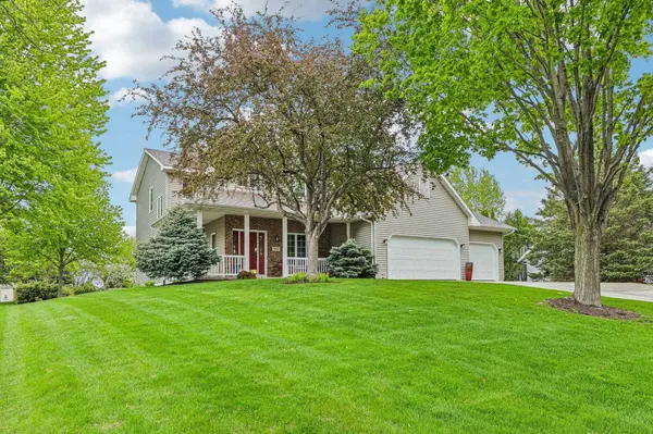 920 Lexington Way, Waunakee, WI 53597