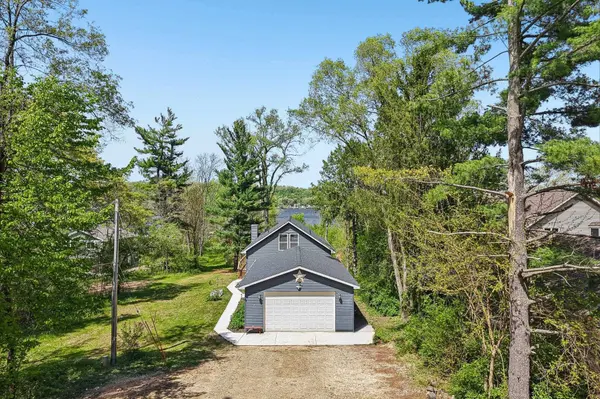 W10582 County Road V, Poynette, WI 53955