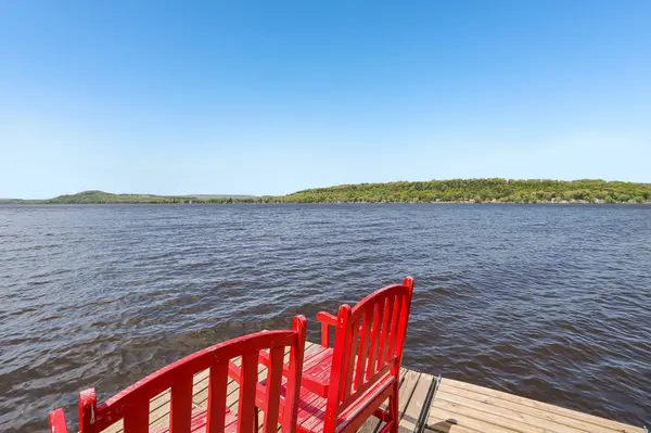 W10582 County Road V, Poynette, WI 53955
