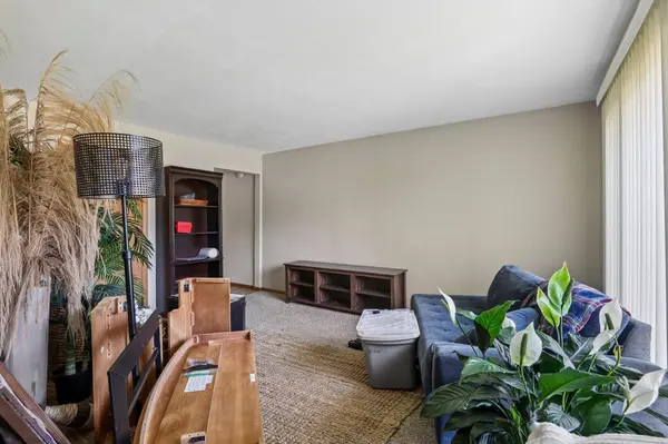 108-110 Tompkins Drive, Monona, WI 53716