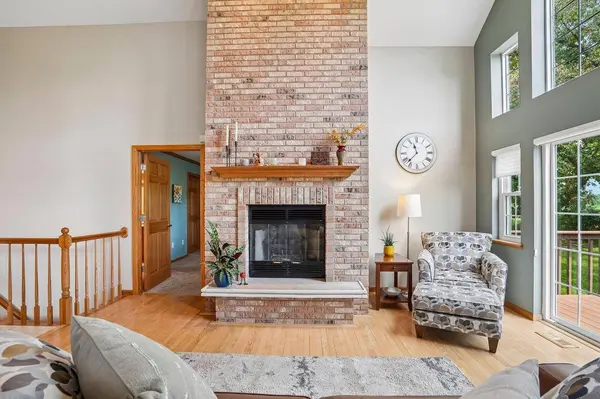 5652 Steeplechase Drive, Waunakee, WI 53597