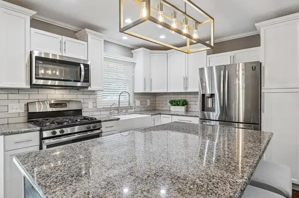 5594 Lavin Way, Waunakee, WI 53597