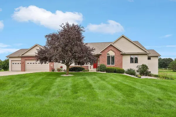 6572 Kimberly Way, Deforest, WI 53532