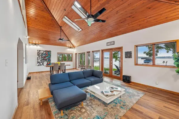 2946 Waubesa Avenue, Madison, WI 53711