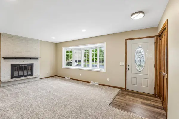 806 South Street, Waunakee, WI 53597