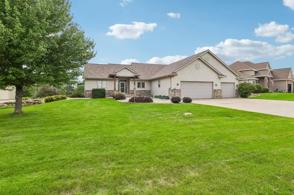 6487 Harvest Moon Court, Waunakee, WI 53597