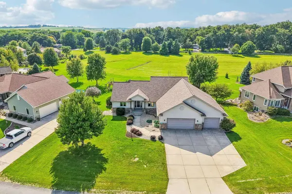 6487 Harvest Moon Court