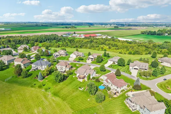 6487 Harvest Moon Court, Waunakee, WI 53597