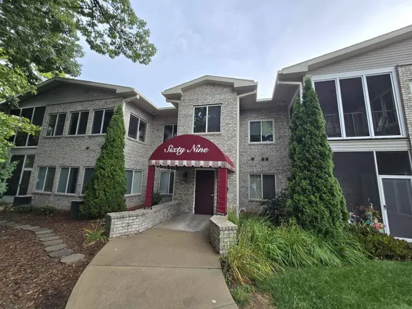 69 Cherokee Circle #103