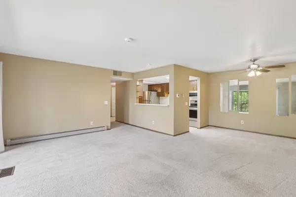 6302 Mineral Point Road #213, Madison, WI 53705