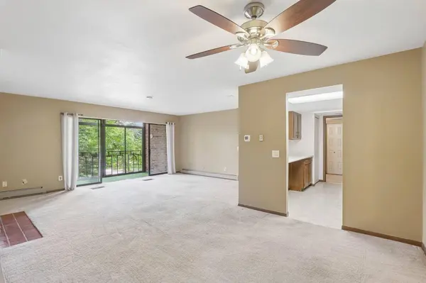 6302 Mineral Point Road #213, Madison, WI 53705