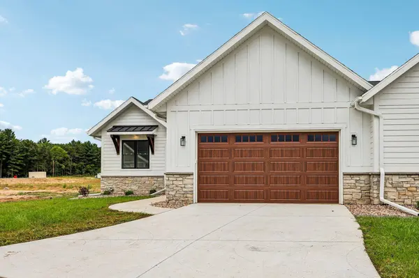 135 Goldenrod Way #Lt18, Prairie Du Sac, WI 53578