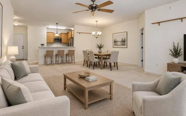 69 Cherokee Circle, Madison, WI 53704