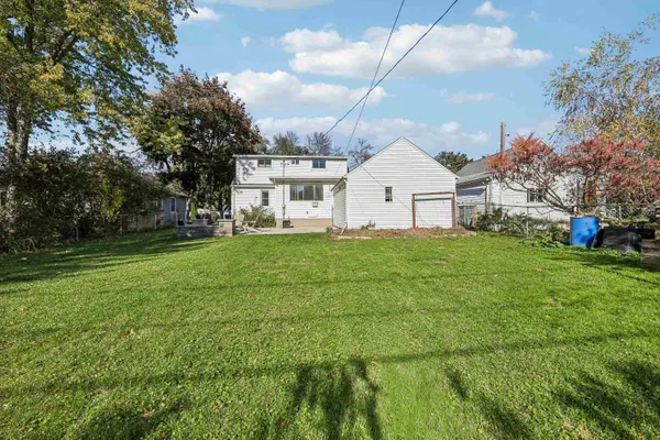 1929 Melrose Street, Madison, WI 53704