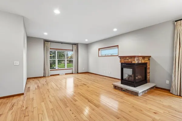 1532 Thoreau Drive, Sun Prairie, WI 53590