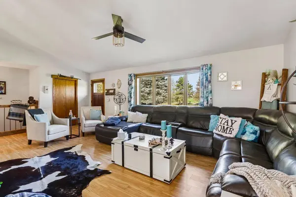 W8127 Dumke Road, Portage, WI 53901