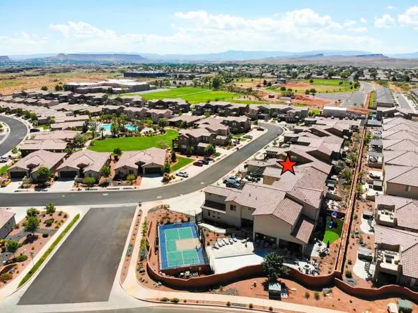 3800 Paradise Village DR ##54, Santa Clara, UT 84765