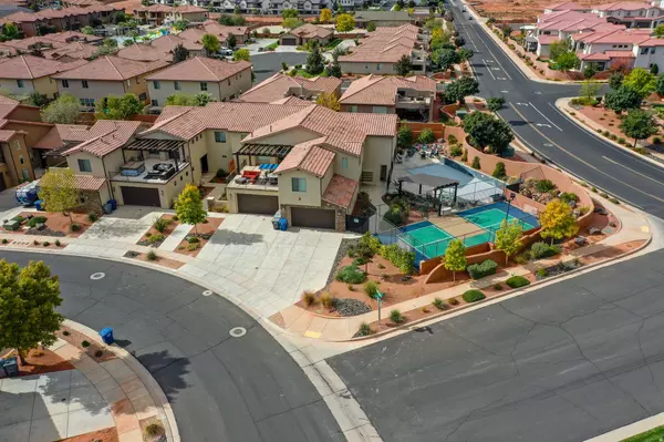 3800 PARADISE VILLAGE DR #51, Santa Clara, UT 84765