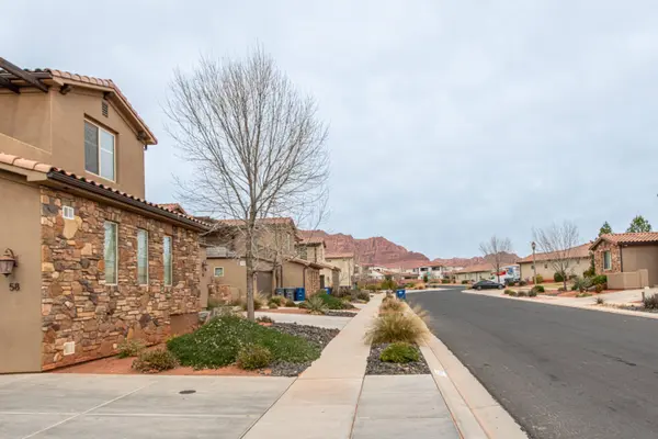 3800 PARADISE VILLAGE DR ##58, Santa Clara, UT 84765