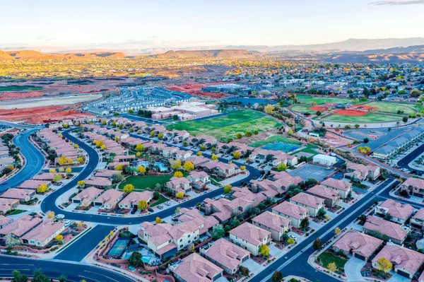 3800 PARADISE VILLAGE DR #58, Santa Clara, UT 84765