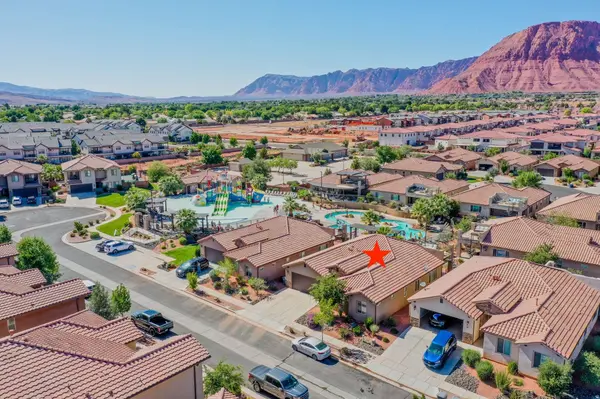 3837 W LAZY RIVER CIR #110, Santa Clara, UT 84765