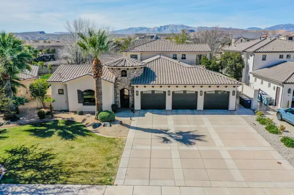 470 COUNTRY LN #11, Santa Clara, UT 84765