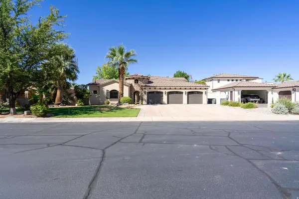 470 COUNTRY LN #11, Santa Clara, UT 84765