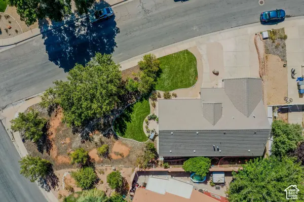3450 ADOBE DR, Santa Clara, UT 84765