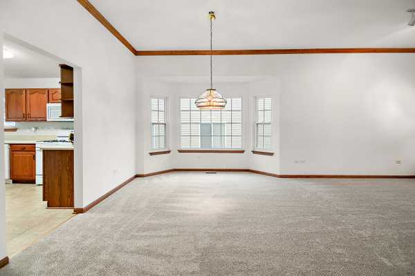 Plainfield, IL 60544-6462,21327 W Redwood Dr