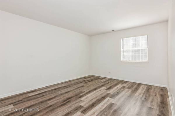 20 Gant CIR #A, Streamwood, IL 60107