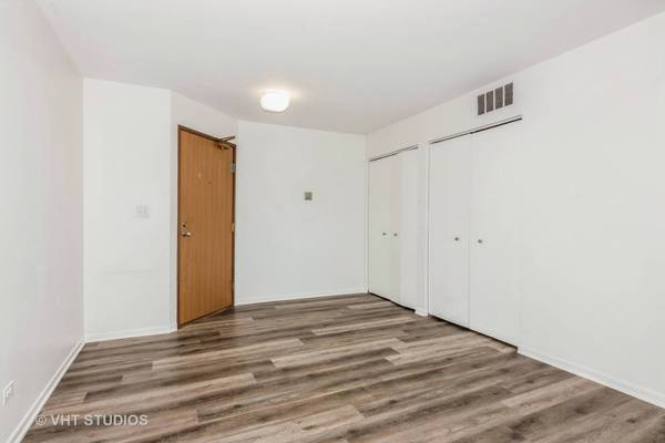 20 Gant CIR #A, Streamwood, IL 60107