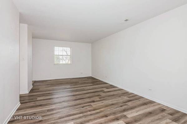 20 Gant CIR #A, Streamwood, IL 60107