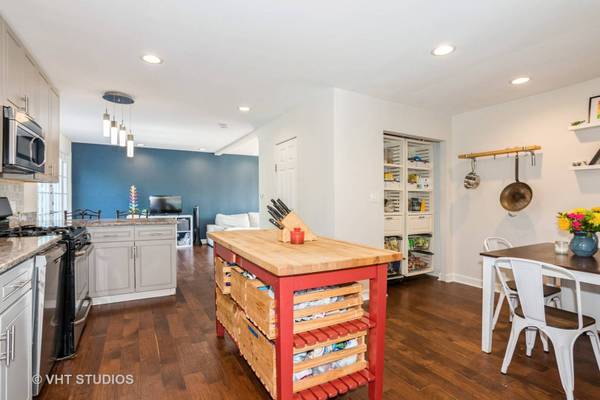 2N617 Virginia AVE, Glen Ellyn, IL 60137