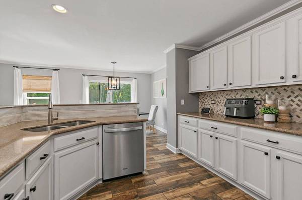 11576 Lancaster ST, Huntley, IL 60142