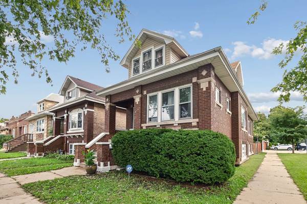 2347 Harvey AVE, Berwyn, IL 60402